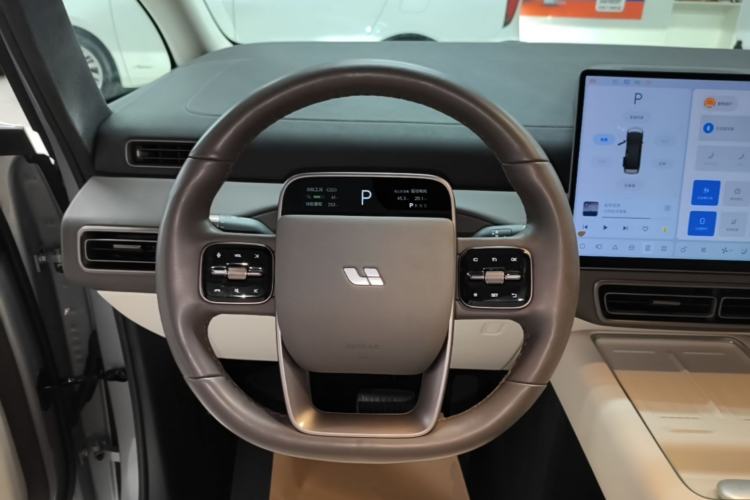 Used Li Auto MEGA 2024 Ultra Model Steering Wheel