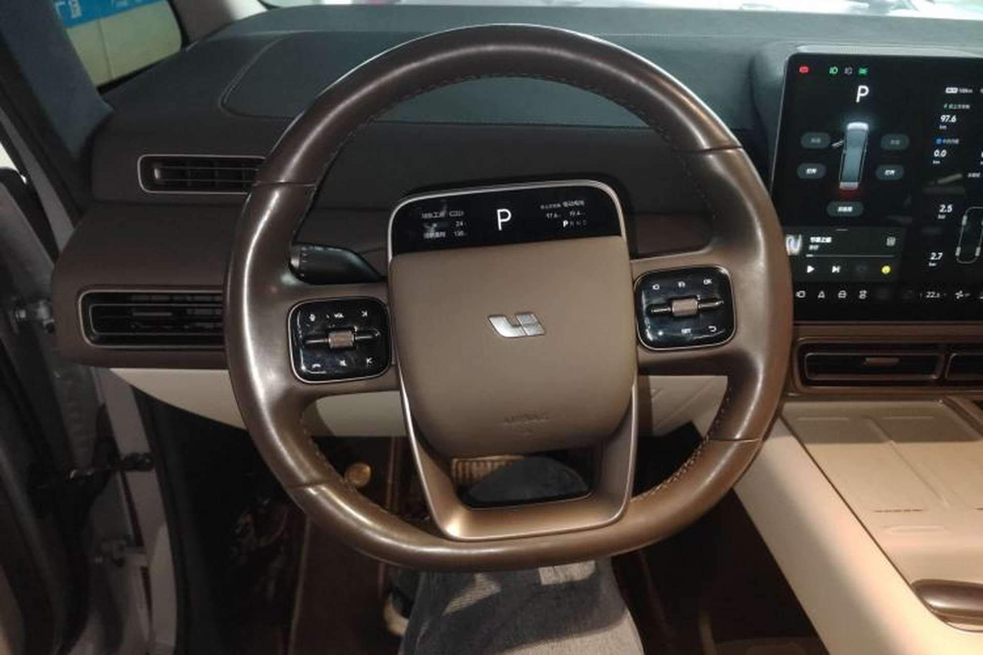 Used Li Auto MEGA 2024 Ultra Model Steering Wheel