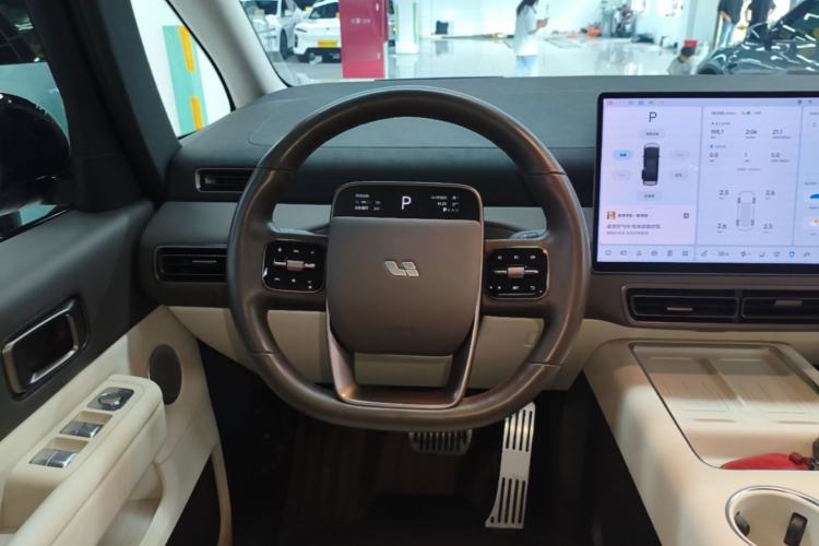 Used Li Auto MEGA 2024 Ultra Model Steering Wheel