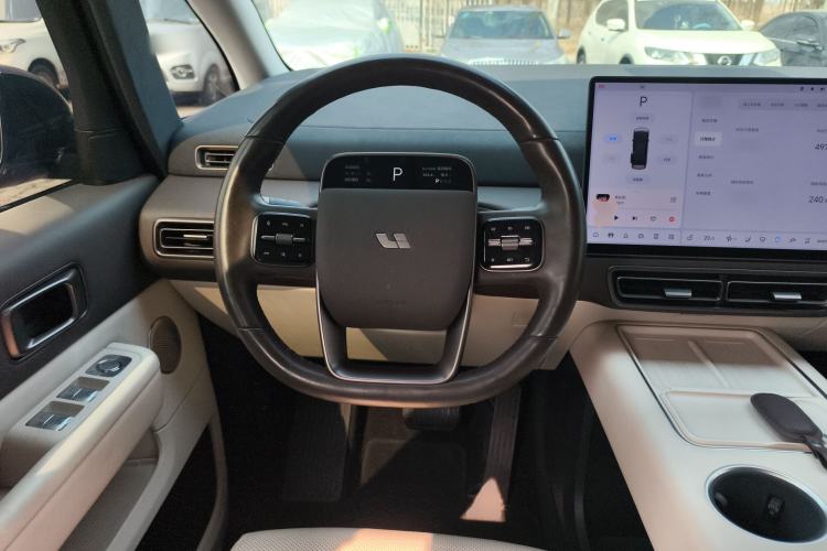 Used Li Auto MEGA 2024 Ultra Model Steering Wheel