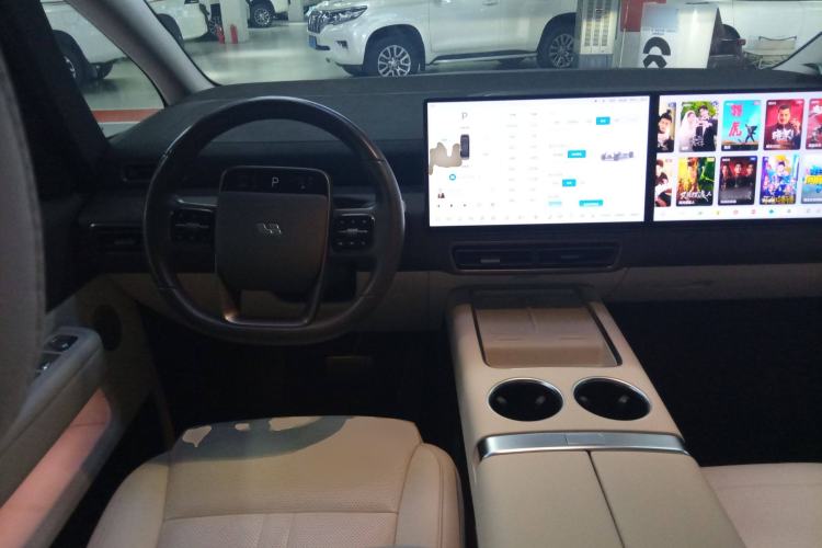 Used Li Auto MEGA 2024 Ultra Model Steering Wheel
