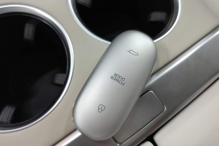 Used Li Auto MEGA 2024 Ultra Model Vehicle Key