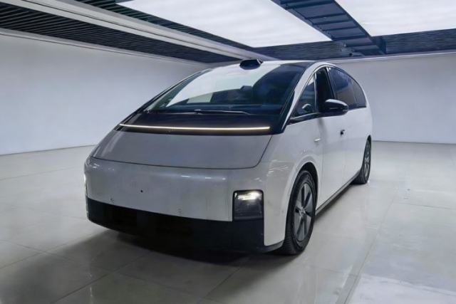 Used Li Auto MEGA 2024 Ultra Model