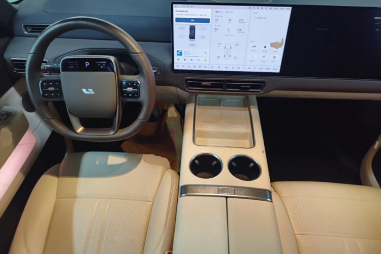 Used Li Auto MEGA 2024 Ultra Model Center Console