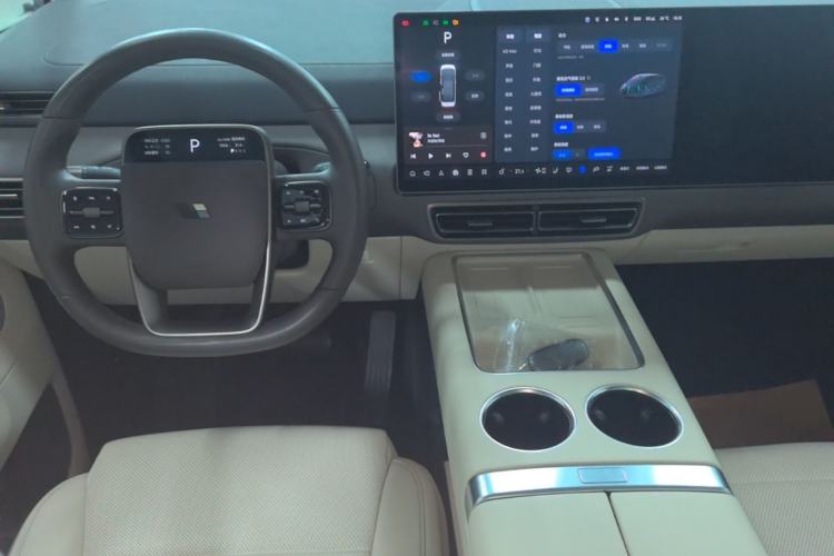 Used Li Auto MEGA 2024 Ultra Model Center Console