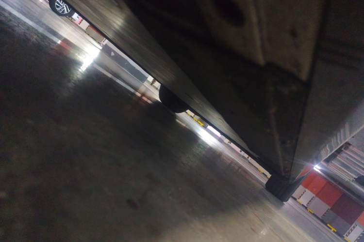 Used Li Auto MEGA 2024 Ultra Model Chassis Front Left