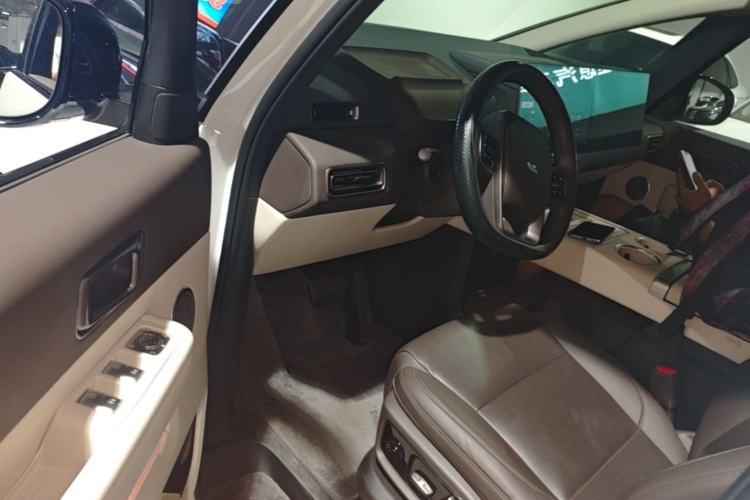 Used Li Auto MEGA 2024 Ultra Model Driver Seat