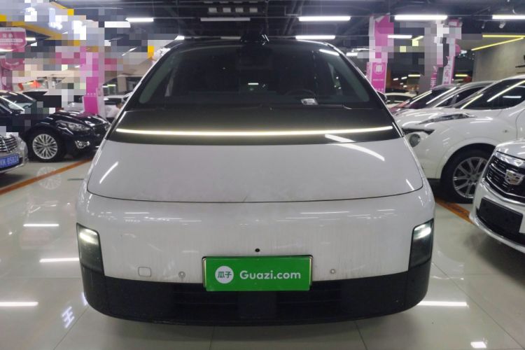 Used Li Auto MEGA 2024 Ultra Model Exterior 1