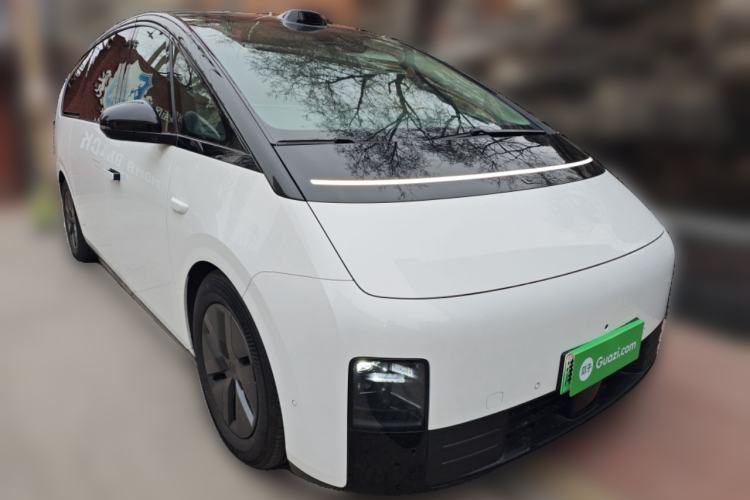 Used Li Auto MEGA 2024 Ultra Model Exterior 2