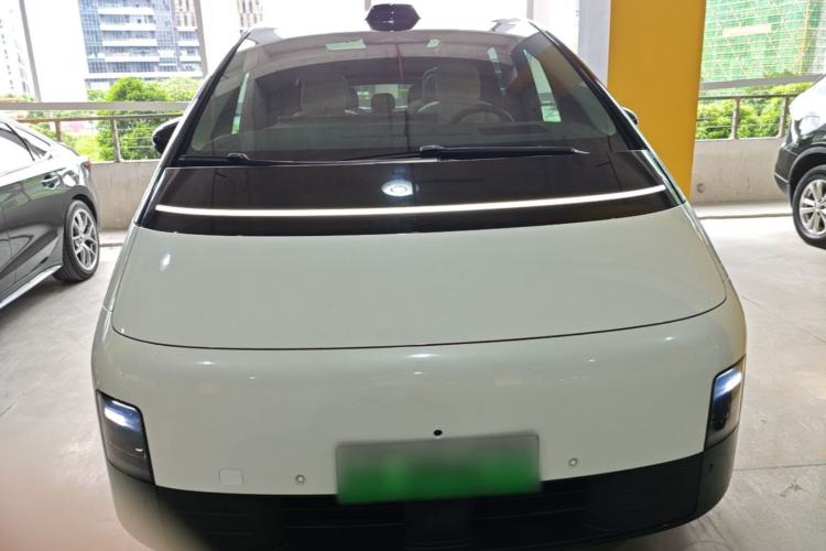 Used Li Auto MEGA 2024 Ultra Model Front