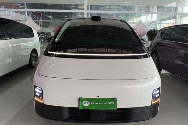 Used Li Auto MEGA 2024 Ultra Model Front