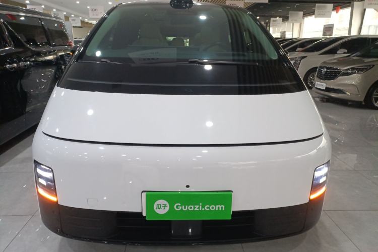 Used Li Auto MEGA 2024 Ultra Model Front