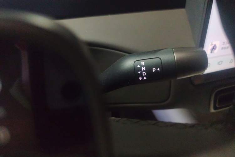 Used Li Auto MEGA 2024 Ultra Model Gear Lever