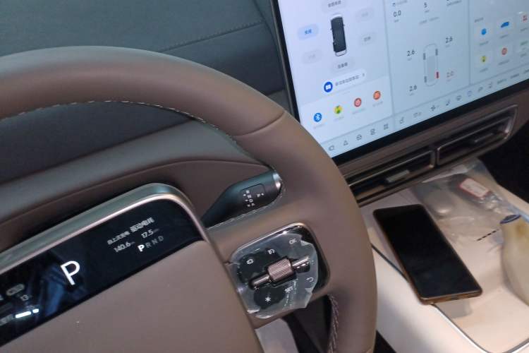 Used Li Auto MEGA 2024 Ultra Model Gear Lever
