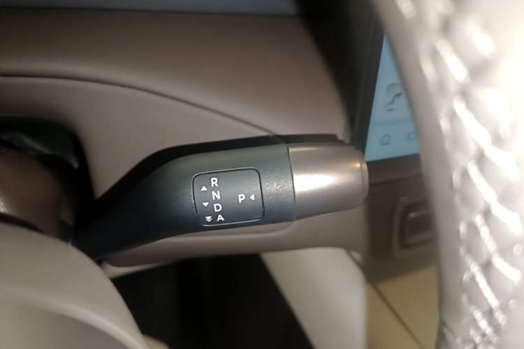 Used Li Auto MEGA 2024 Ultra Model Gear Lever