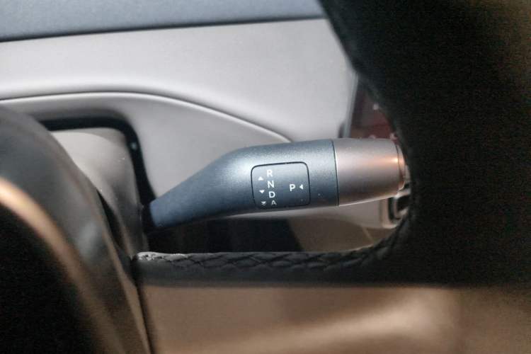 Used Li Auto MEGA 2024 Ultra Model Gear Lever