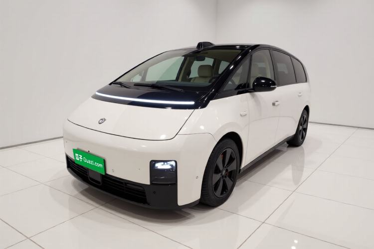 Li Auto MEGA 2024 Ultra Model