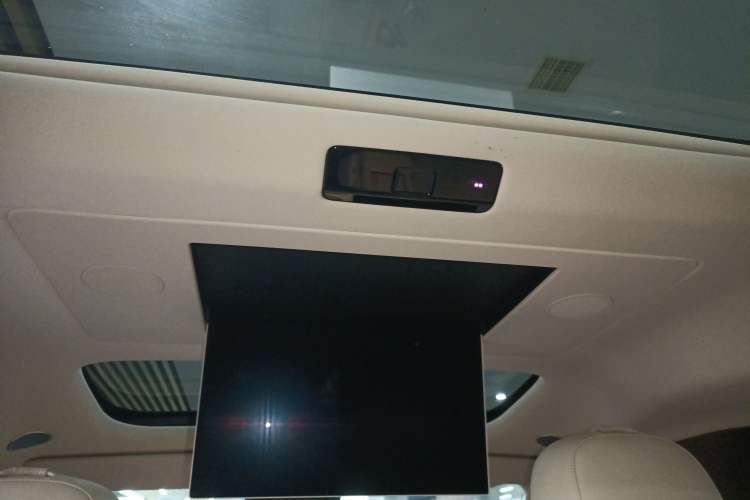 Used Li Auto MEGA 2024 Ultra Model Headliner