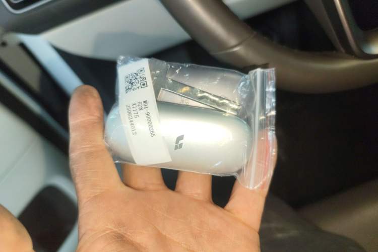 Used Li Auto MEGA 2024 Ultra Model Interior 1
