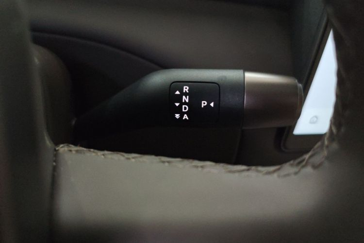 Used Li Auto MEGA 2024 Ultra Model Interior 2