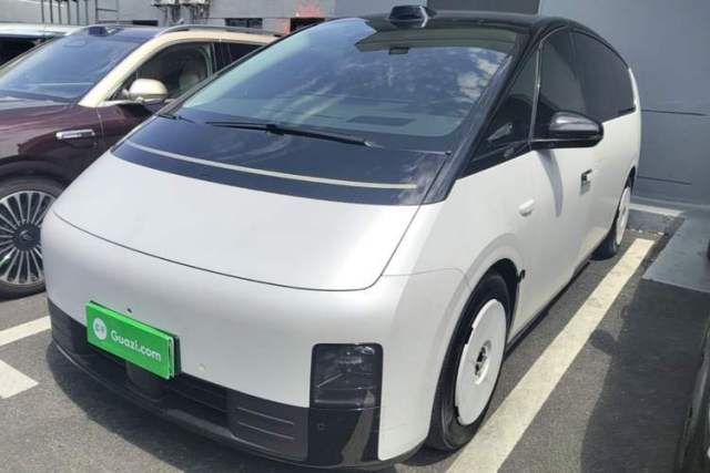 Used Li Auto MEGA 2024 Ultra Model