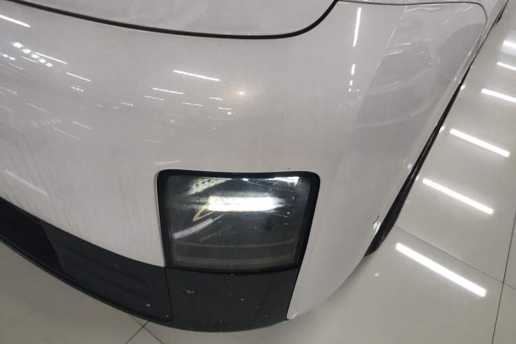 Used Li Auto MEGA 2024 Ultra Model Left Front Headlight