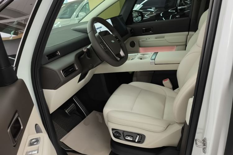 Used Li Auto MEGA 2024 Ultra Model Left Front Seat