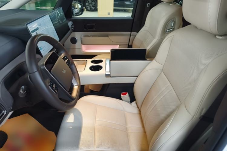 Used Li Auto MEGA 2024 Ultra Model Left Front Seat