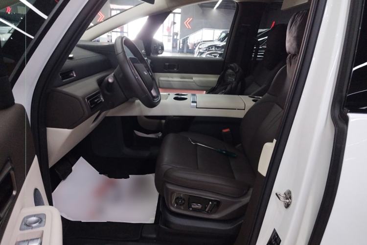 Used Li Auto MEGA 2024 Ultra Model Left Front Seat