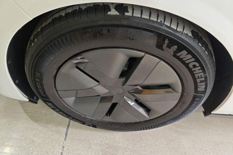 Used Li Auto MEGA 2024 Ultra Model Left Front Wheel Hub