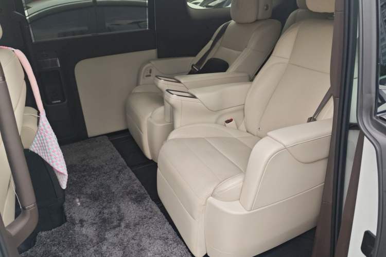 Used Li Auto MEGA 2024 Ultra Model Left Rear Seat
