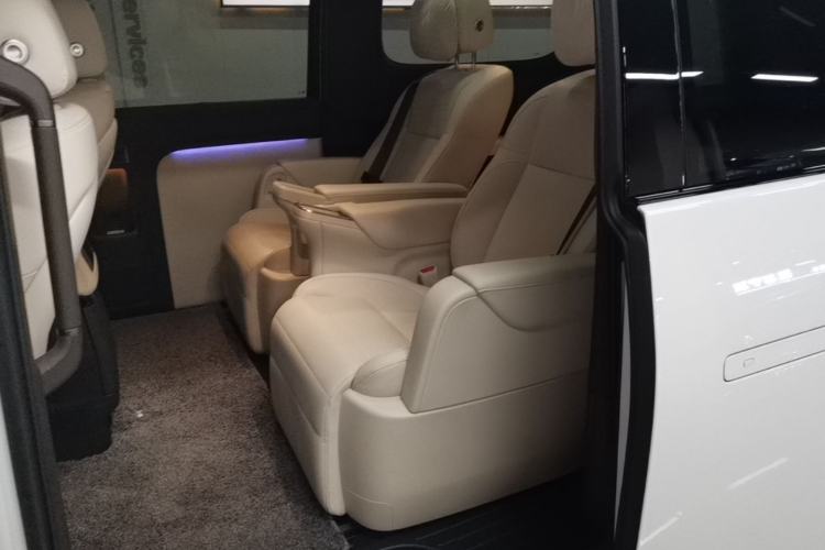 Used Li Auto MEGA 2024 Ultra Model Left Rear Seat