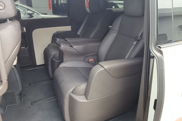 Used Li Auto MEGA 2024 Ultra Model Left Rear Seat