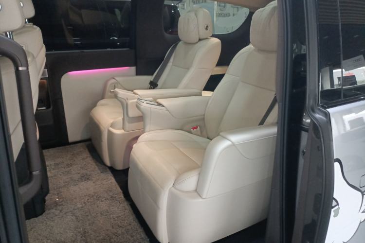 Used Li Auto MEGA 2024 Ultra Model Left Rear Seat
