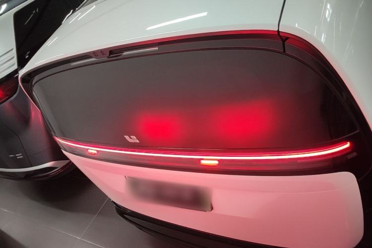 Used Li Auto MEGA 2024 Ultra Model Rear