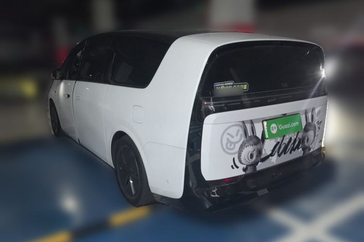 Used Li Auto MEGA 2024 Ultra Model Rear Left 45 Deg