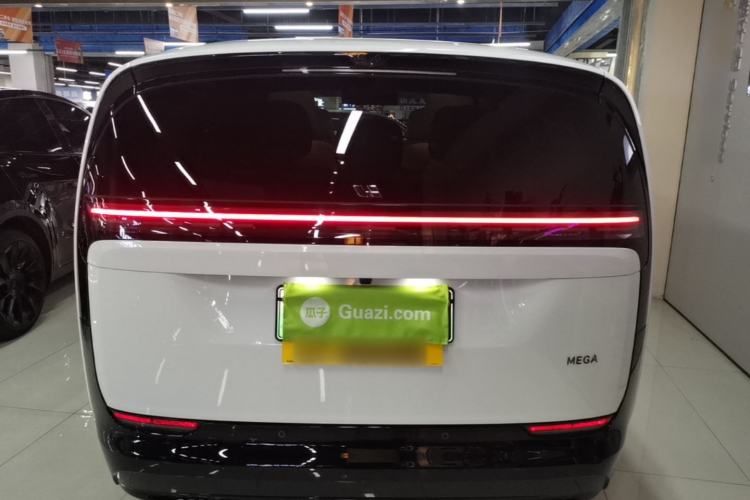 Used Li Auto MEGA 2024 Ultra Model Rear