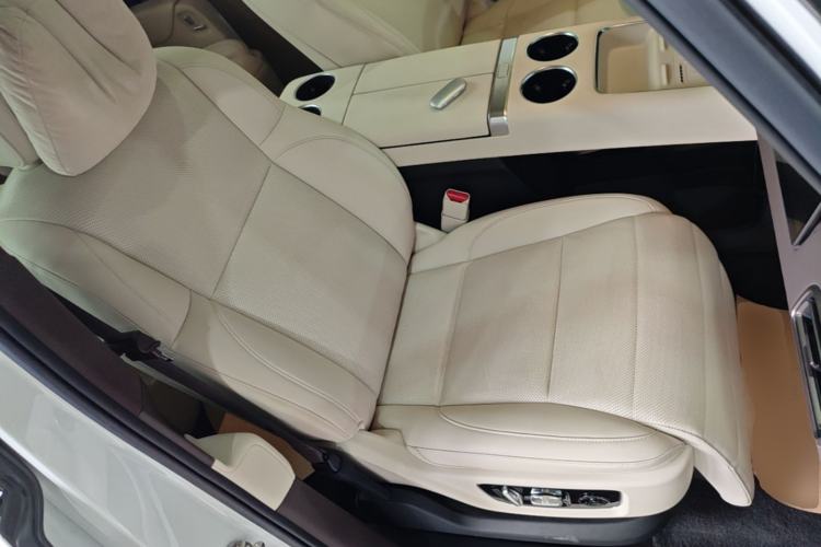 Used Li Auto MEGA 2024 Ultra Model Right Front Seat