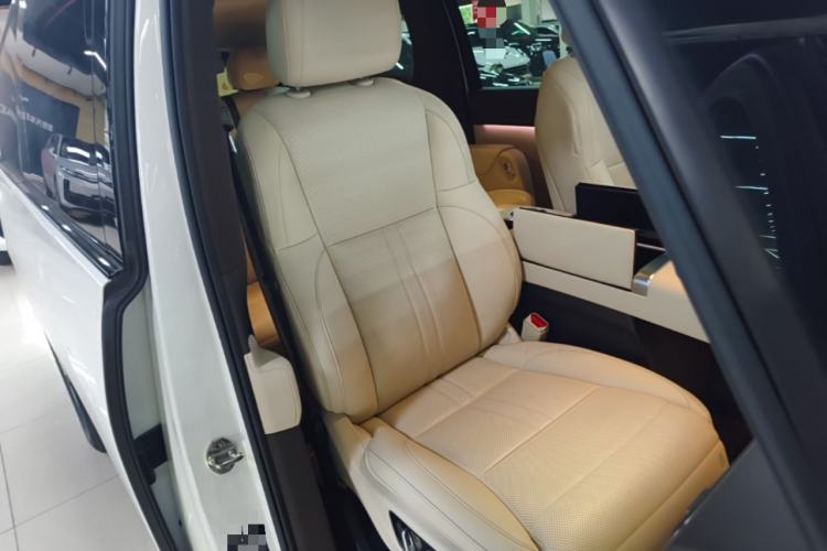 Used Li Auto MEGA 2024 Ultra Model Right Front Seat