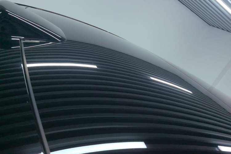 Used Li Auto MEGA 2024 Ultra Model Roof