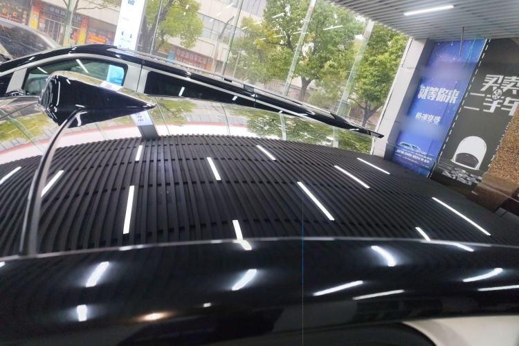 Used Li Auto MEGA 2024 Ultra Model Roof