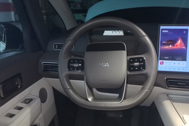 Used Li Auto MEGA 2024 Ultra Model Steering Wheel