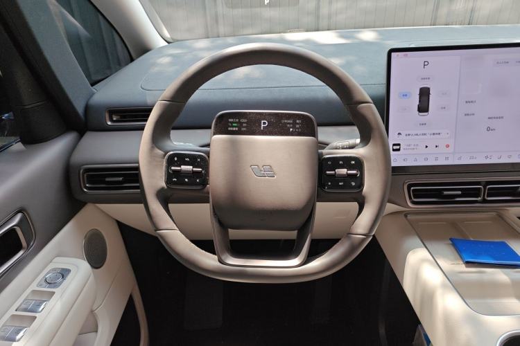 Used Li Auto MEGA 2024 Ultra Model Steering Wheel