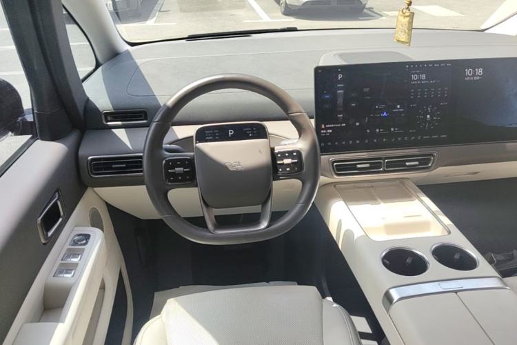 Used Li Auto MEGA 2024 Ultra Model Steering Wheel