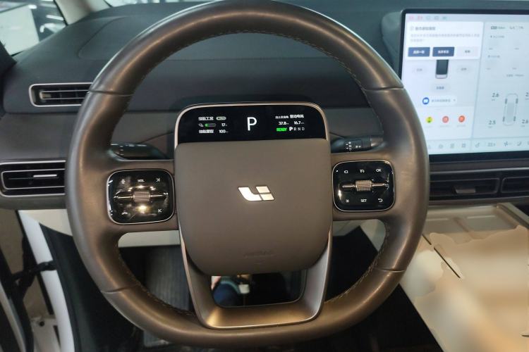 Used Li Auto MEGA 2024 Ultra Model Steering Wheel