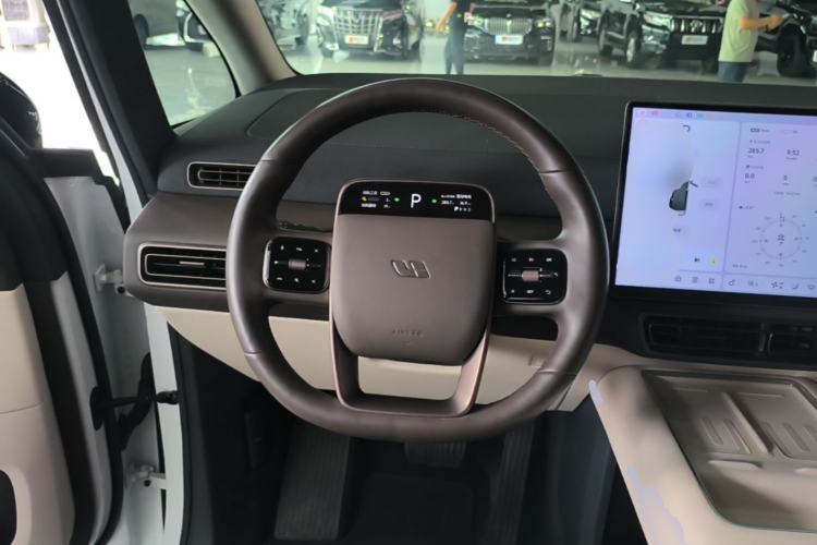 Used Li Auto MEGA 2024 Ultra Model Steering Wheel