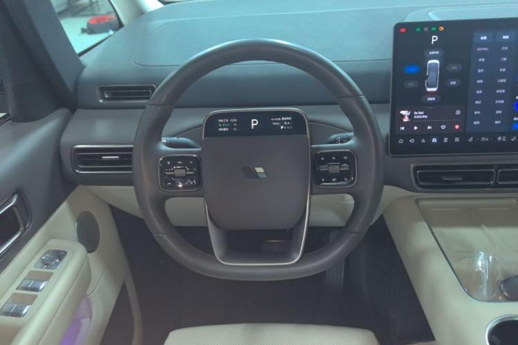 Used Li Auto MEGA 2024 Ultra Model Steering Wheel