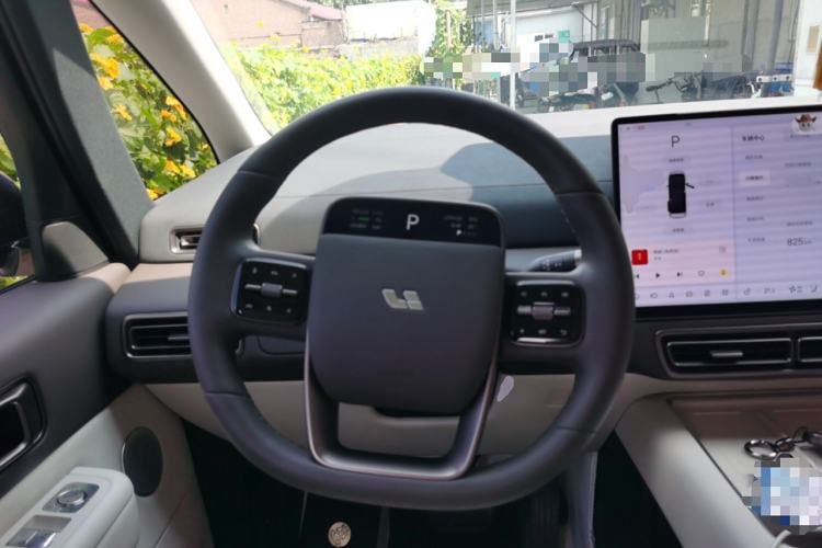 Used Li Auto MEGA 2024 Ultra Model Steering Wheel