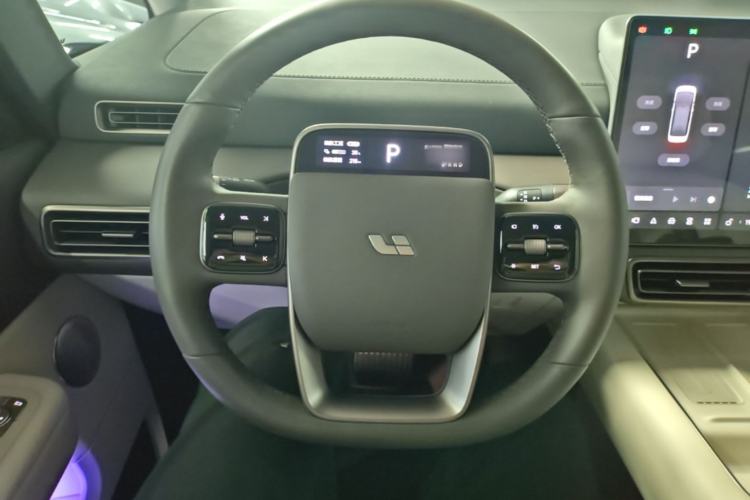 Used Li Auto MEGA 2024 Ultra Model Steering Wheel