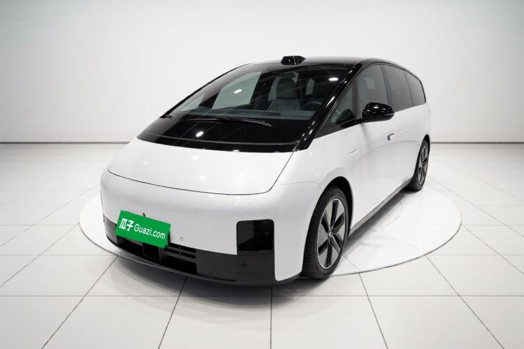 Li Auto MEGA 2024 Ultra Model
